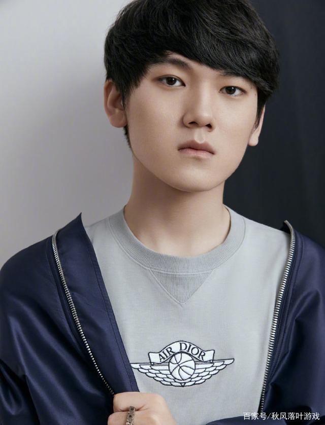 也托起了 也托起了